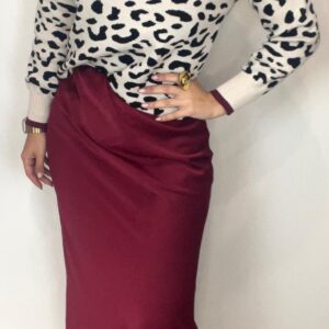 Falda Satinada burdeos