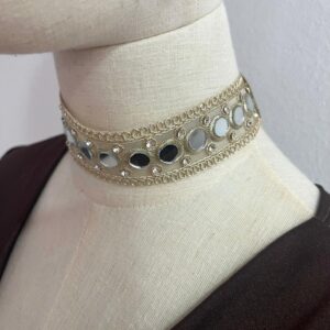 Chocker Elegance